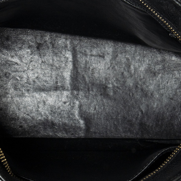 Chanel CC Timeless Medallion Tote - Picture 7 of 8